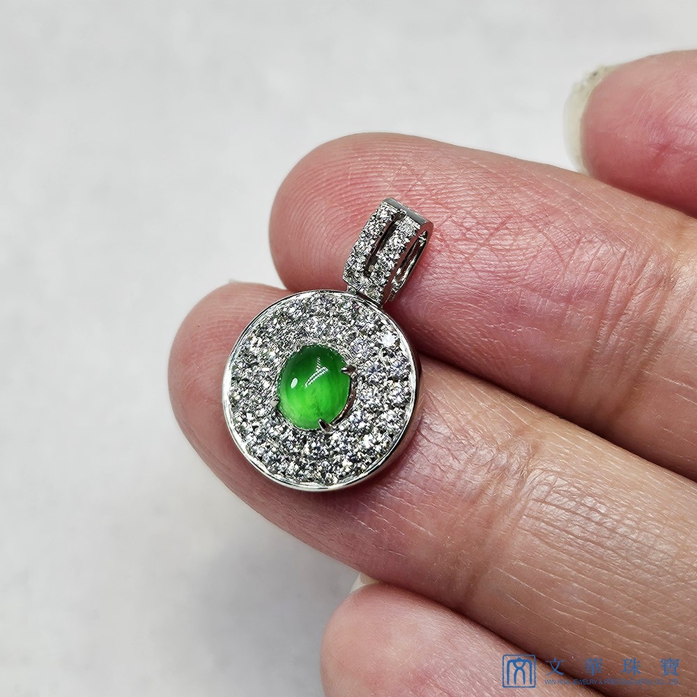 翡翠帝王綠蛋面滿鑽鑽墜 