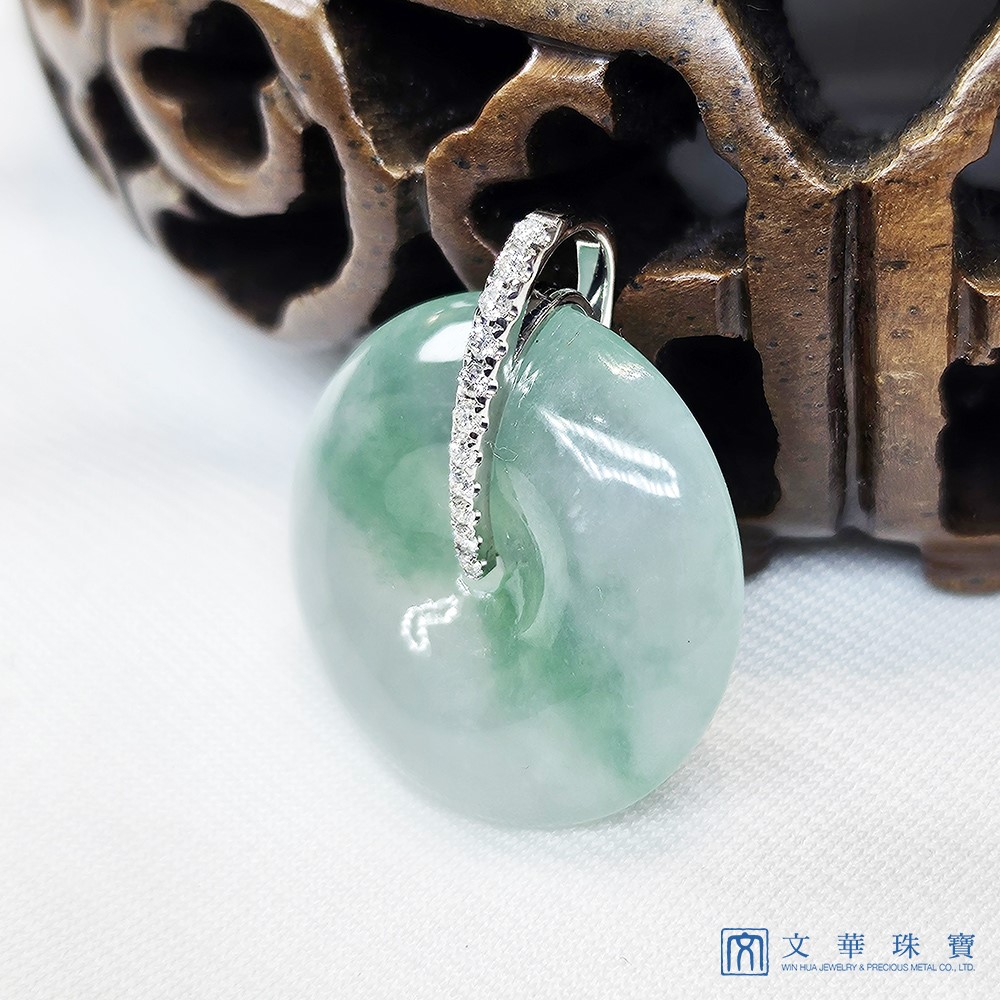 玻璃種帶翠綠平安扣鑽墜 附中國寶石證書