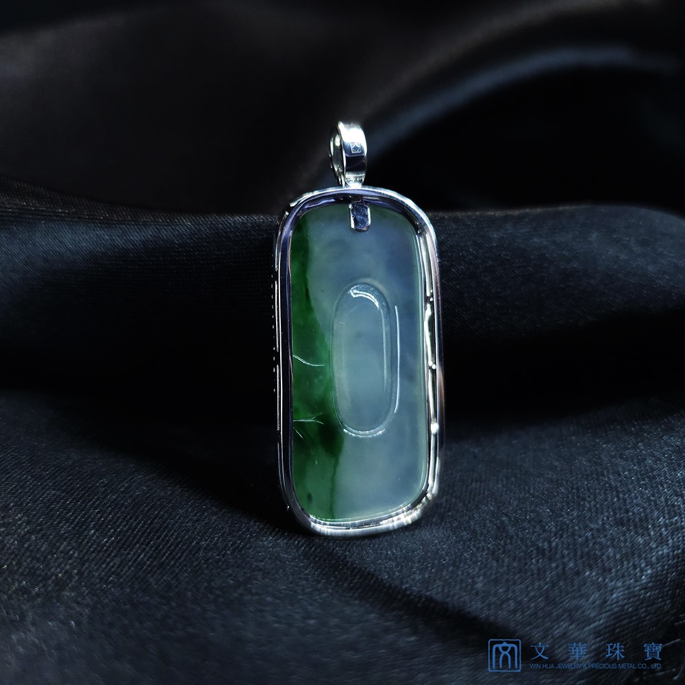 翡翠錦鯉蓮池玻璃種玉墜 (已售出)