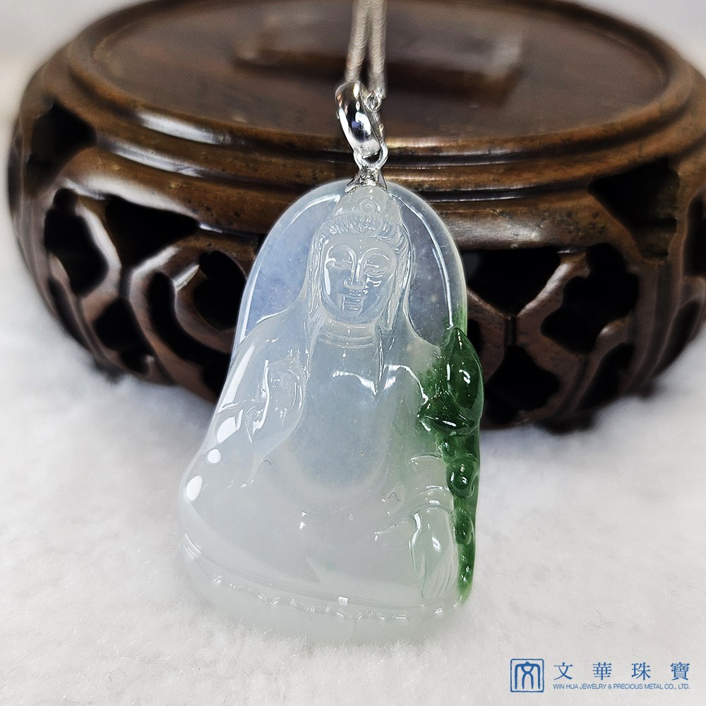 玻璃種帶翠綠素衣觀音 附中國寶石證書
