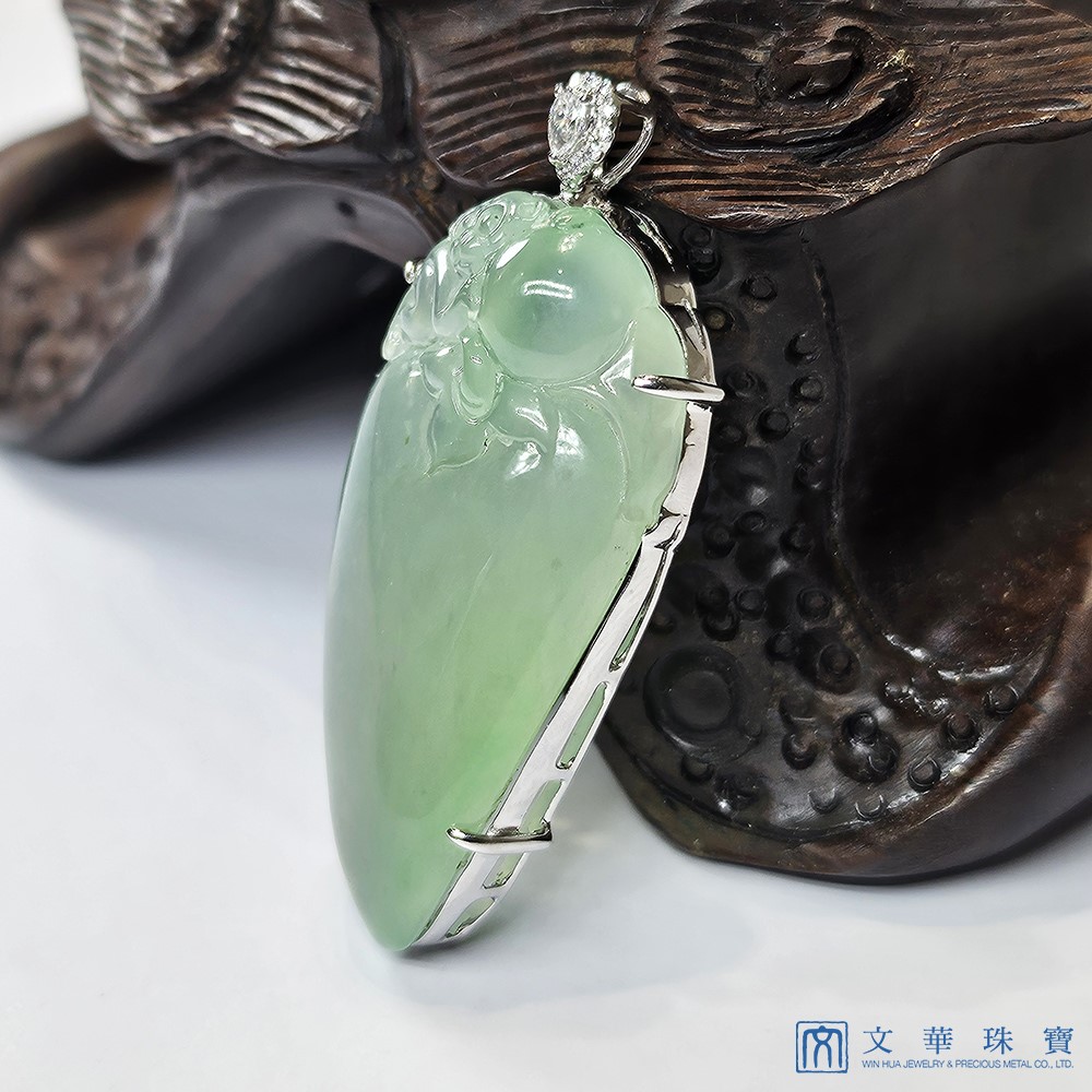 翡翠玉猴蟠桃玉墜(已售出)
