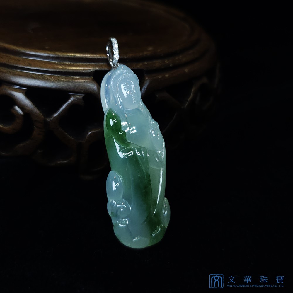 翡翠冰種如意觀音 