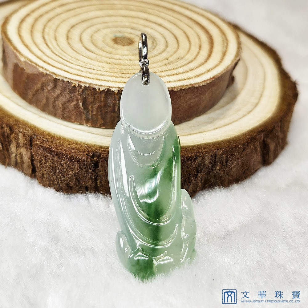 翡翠冰種如意觀音 