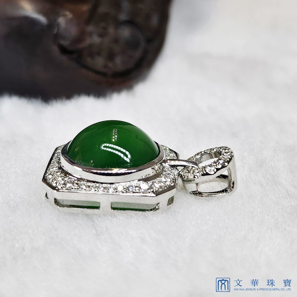 翡翠蛋面幾何鑽墜 附贈中國寶石鑑定證書