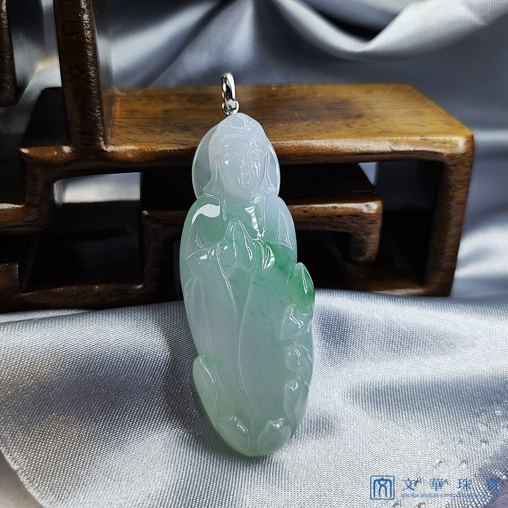 翡翠白底陽綠觀音(已售出)