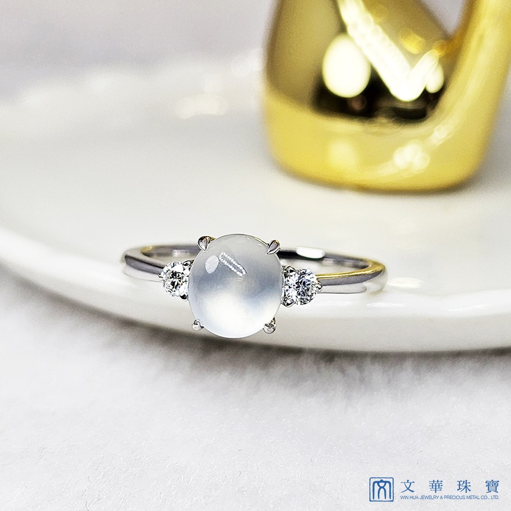 玻璃種蛋面簡約翡翠戒指 國際圍12圍