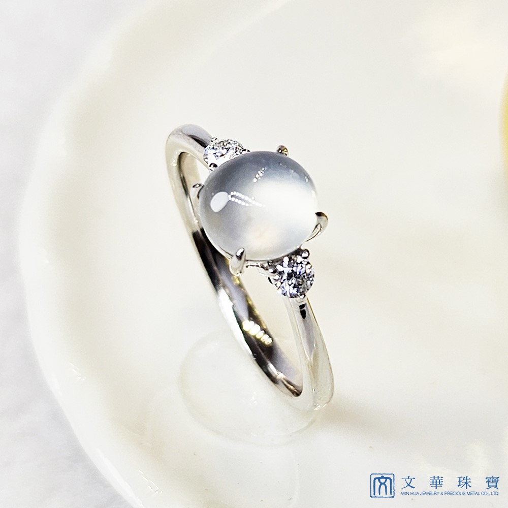 玻璃種蛋面簡約翡翠戒指 國際圍12圍