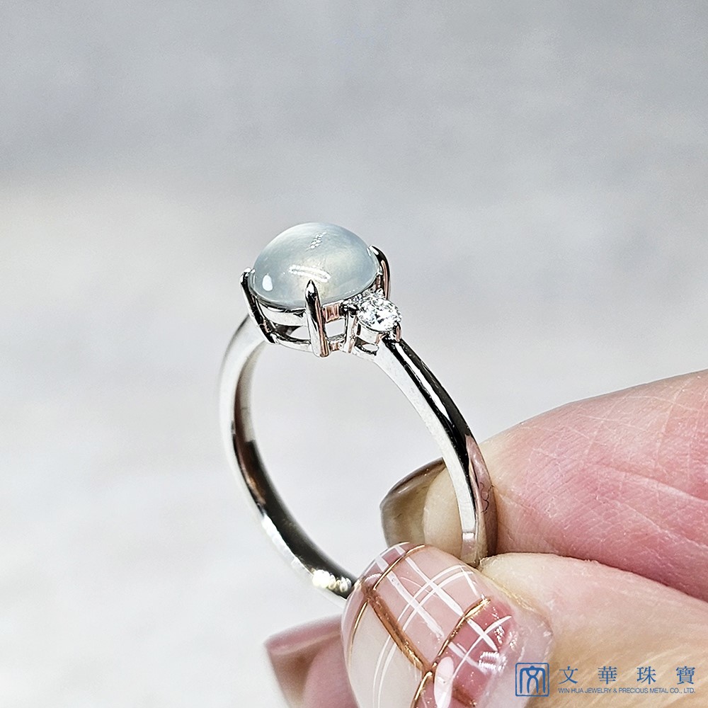 玻璃種蛋面簡約翡翠戒指 國際圍12圍