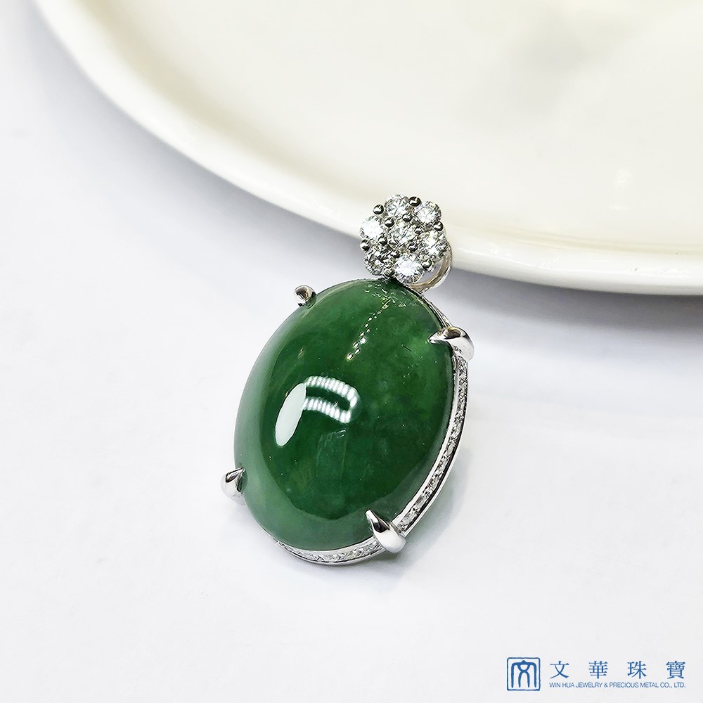 冰種豔綠蛋面玉墜