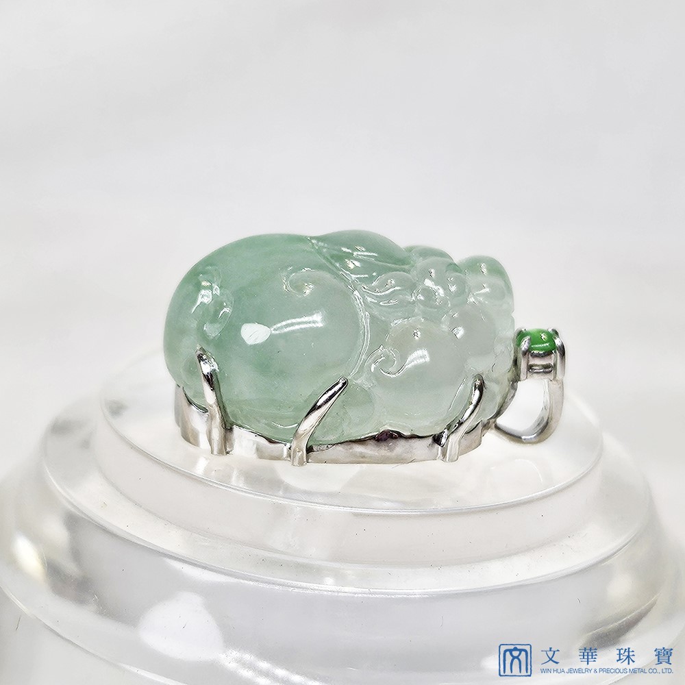 冰種飄陽綠貔貅玉墜