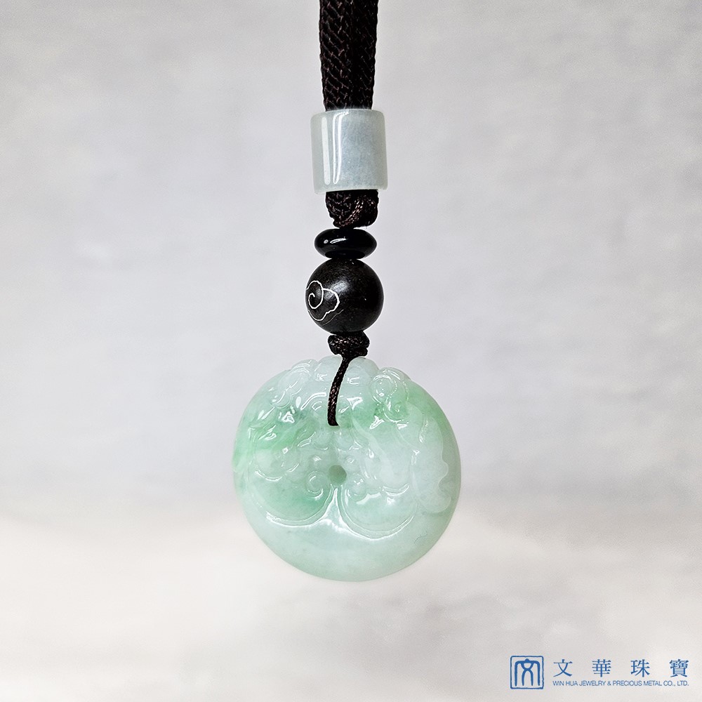 白底青平安龍扣