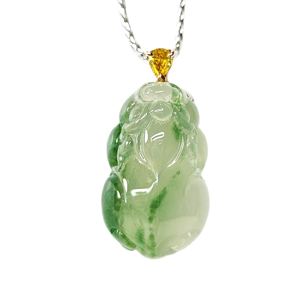 高冰飄綠貔貅玉墜