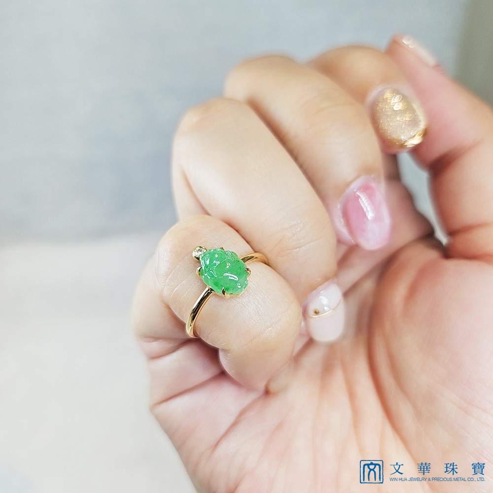 翡翠玉蟾黃K戒指 國際圍9號