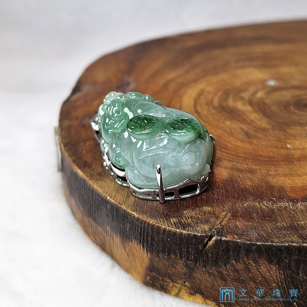 翡翠巧色古錢貔貅玉墜(已售出)