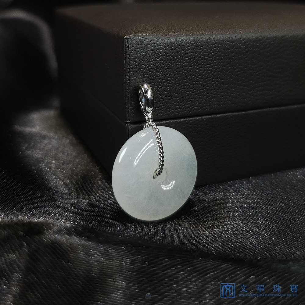 翡翠白月光平安扣玉墜