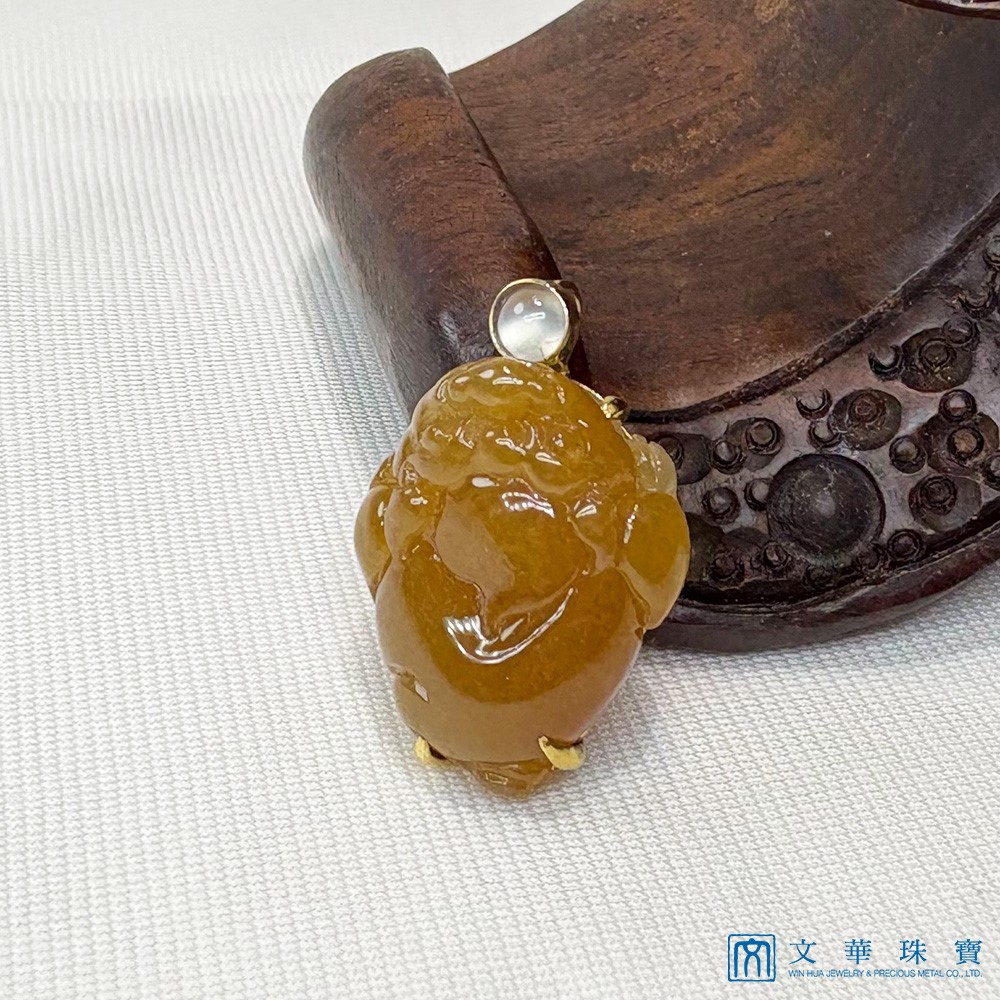 翡翠蜜糖黃玉蟾墜子 