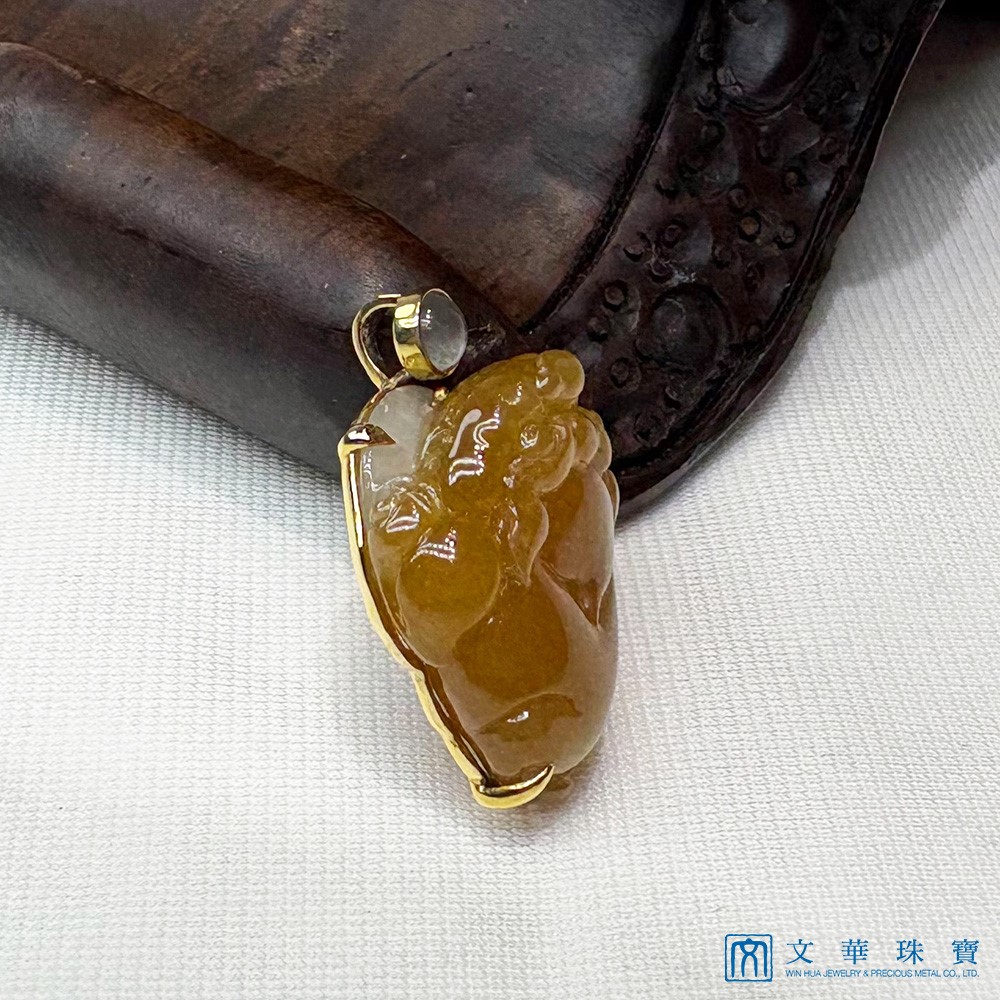 翡翠蜜糖黃玉蟾墜子 