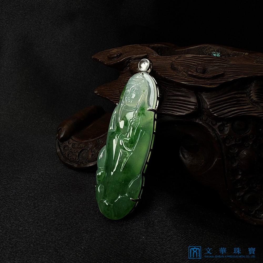 玻璃種飄綠花立姿觀音 附中國寶石證書