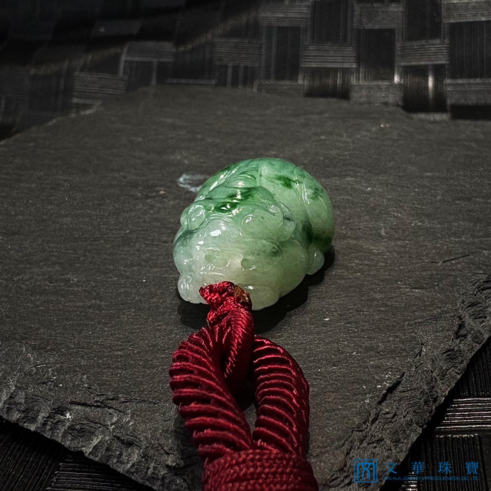 翡翠飄花貔貅把玩掛件(已售出)