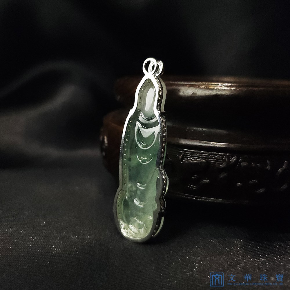 高冰種飄綠花淨瓶觀音