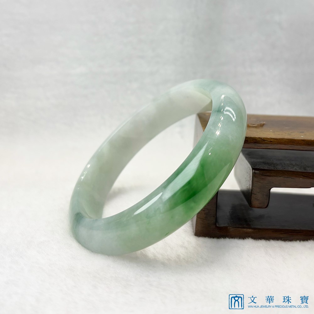 翡翠冰糯帶翠綠寬版平安鐲 約19.5圍