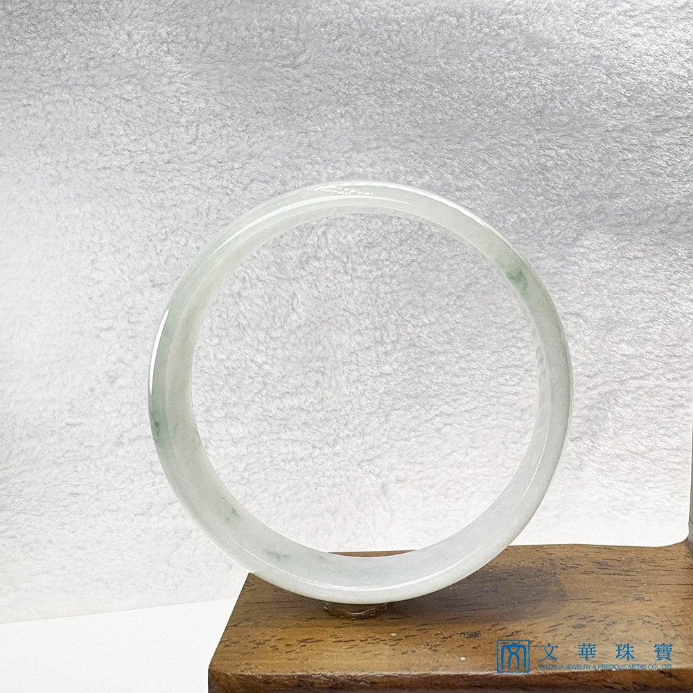 翡翠細冰糯飄蘭花寬版扁鐲 約17圍