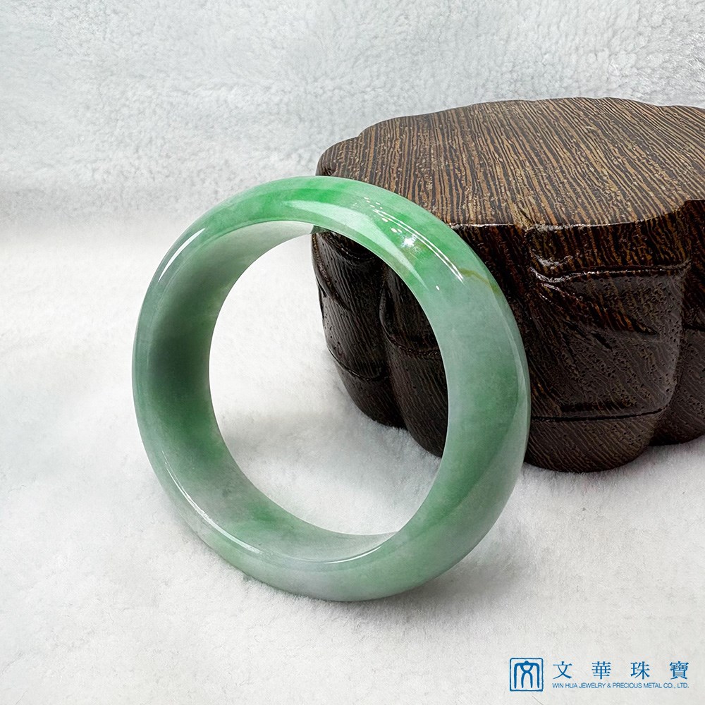 翡翠芙蓉綠帶翠綠金絲寬版貴妃鐲 約17圍