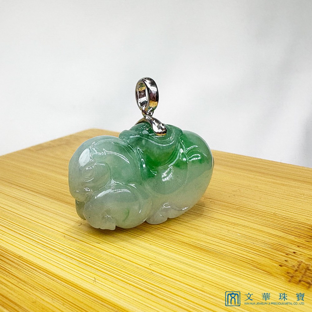 翡翠駿馬馱財玉墜 