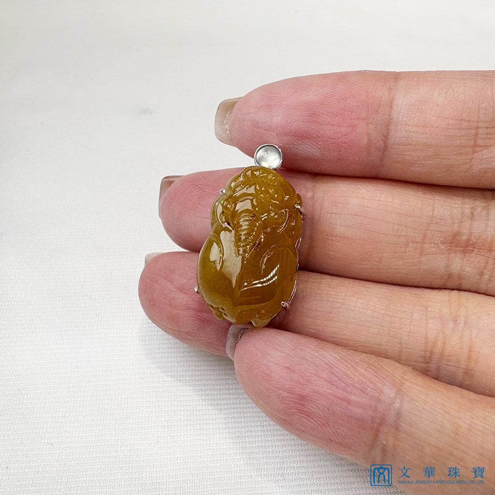 黃翡貔貅玉墜