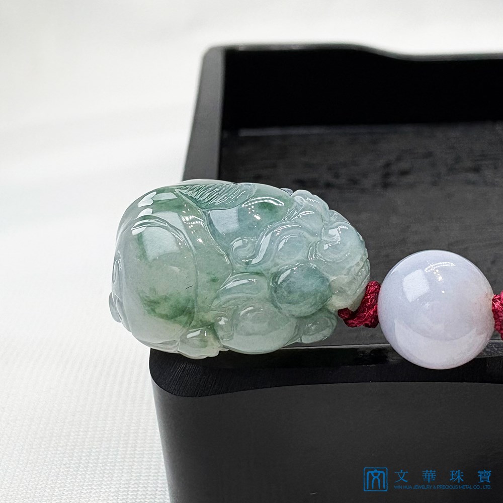 翡翠飄花貔貅把玩掛件 贈精美掛繩乙入