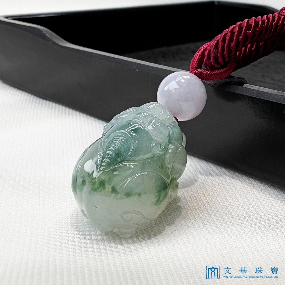 翡翠飄花貔貅把玩掛件 贈精美掛繩乙入
