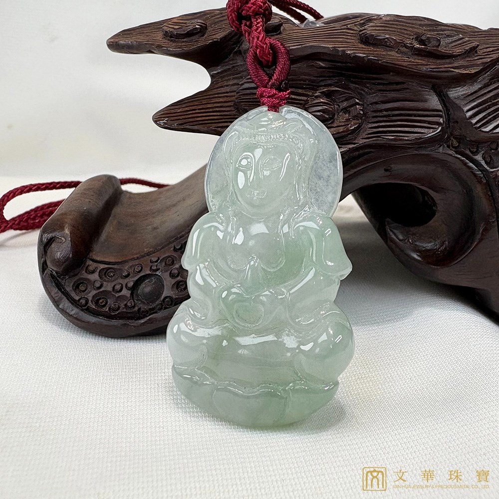 冰糯芙蓉綠寶瓶觀音 贈精美中國繩乙入(已售出)
