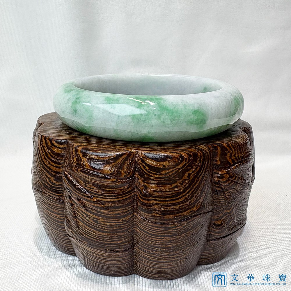 白底青翡翠玉鐲 約18圍