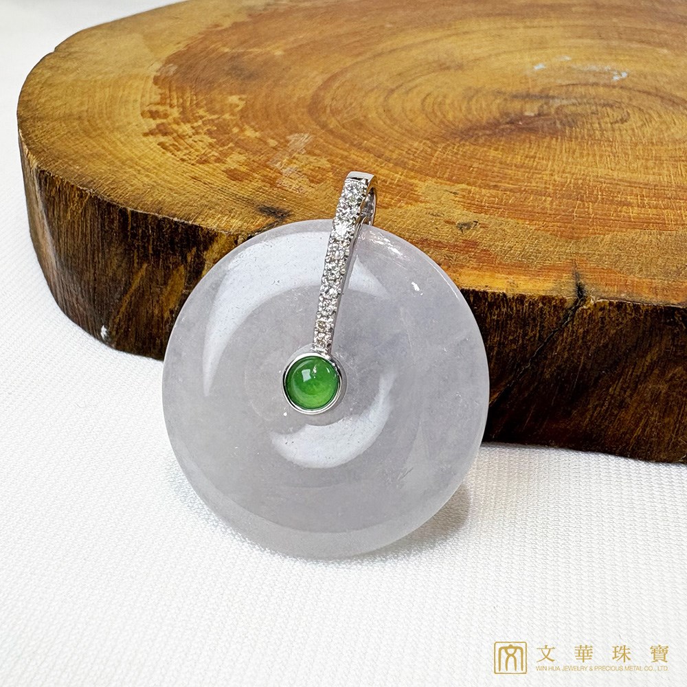 翡翠納福平安扣玉墜