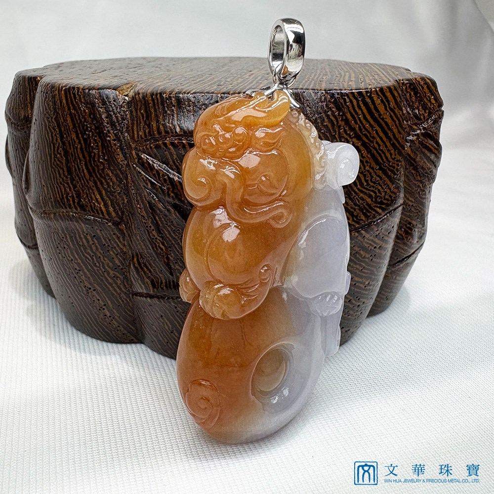 麒麟才子雙彩翡翠玉墜(已售出)