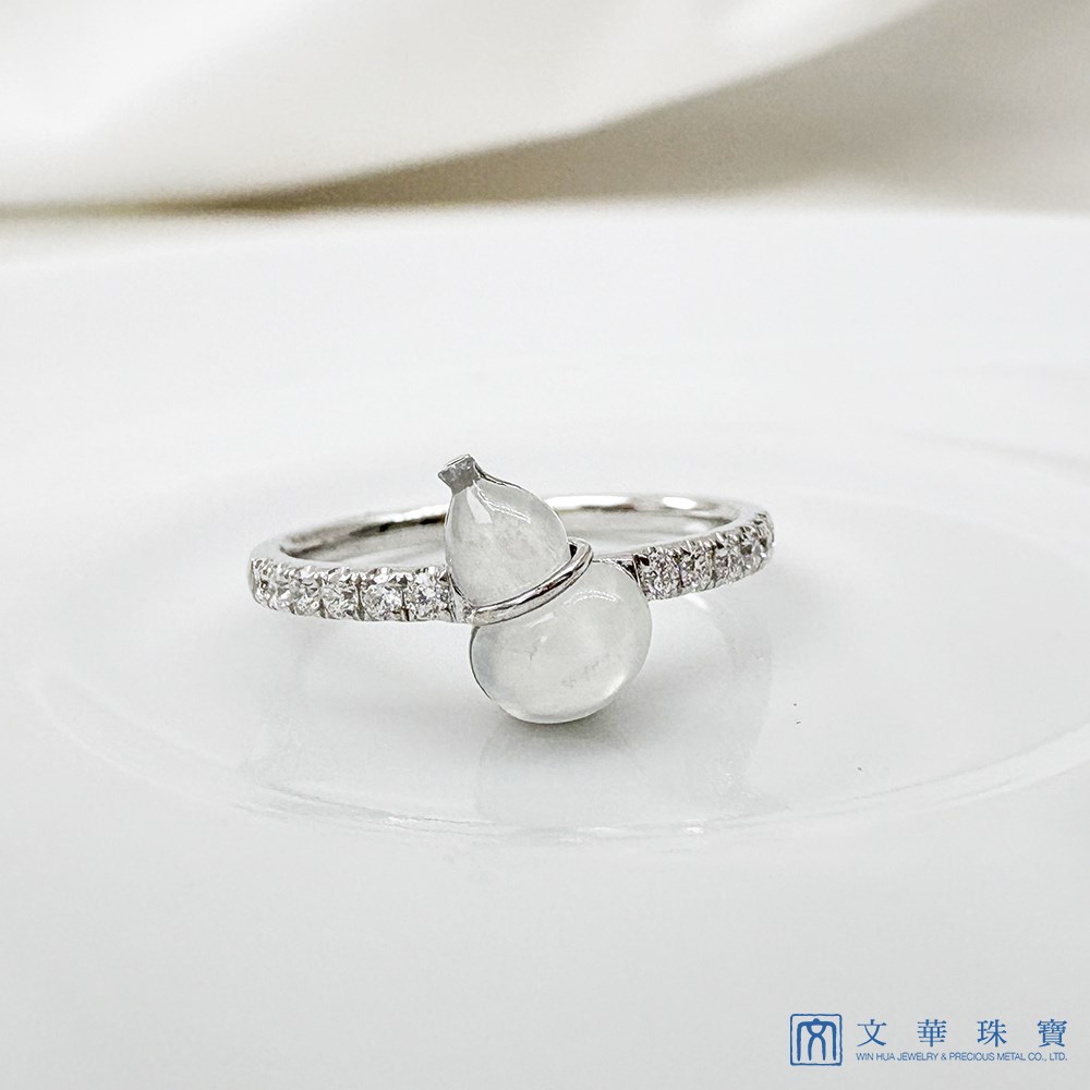 翡翠玻璃種葫蘆鑽戒 國際圍10號(已售出)