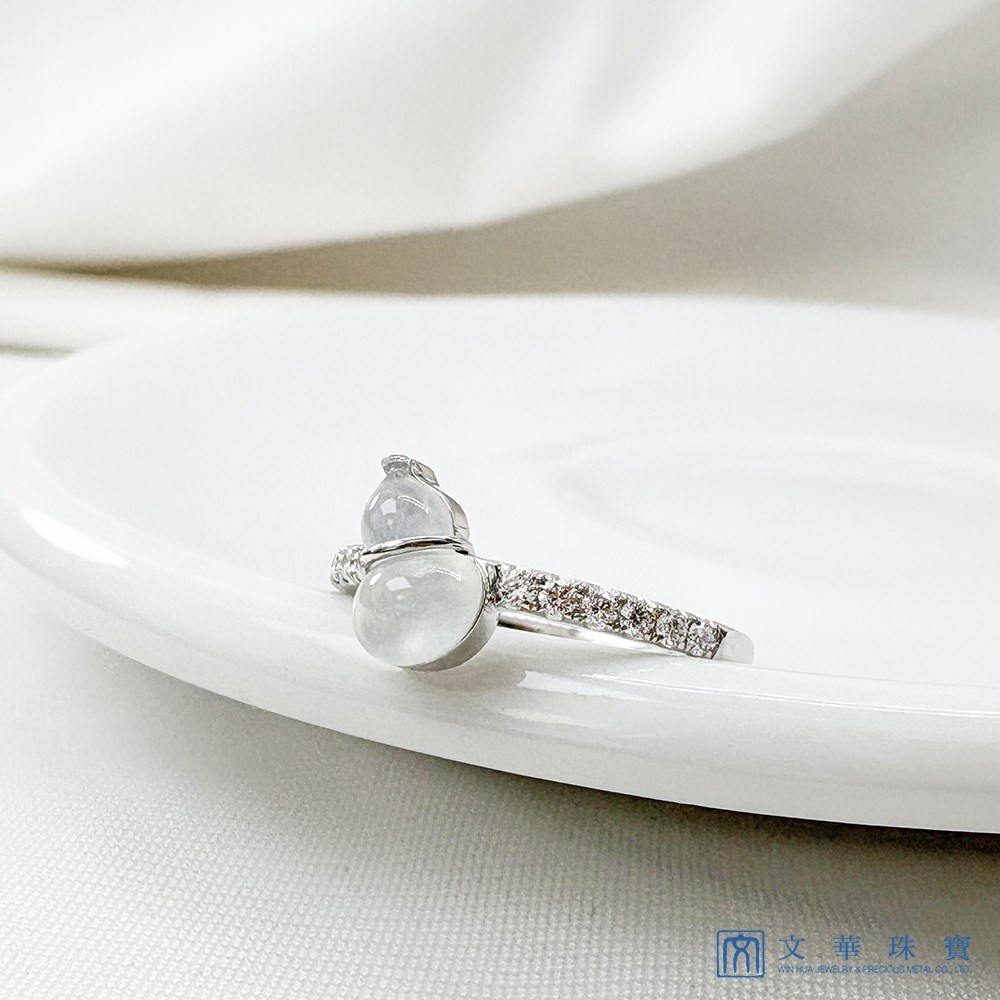 翡翠玻璃種葫蘆鑽戒 國際圍10號(已售出)