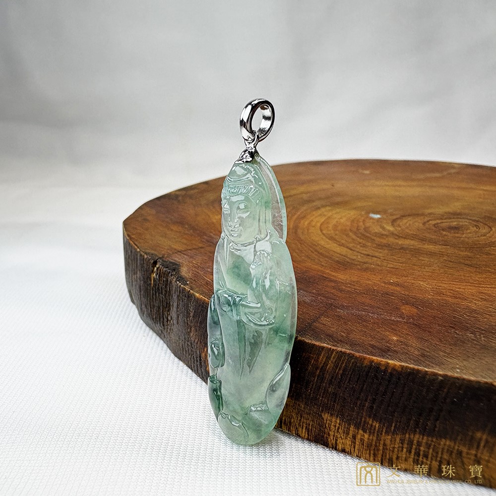 玻璃種飄花站觀音翡翠玉墜