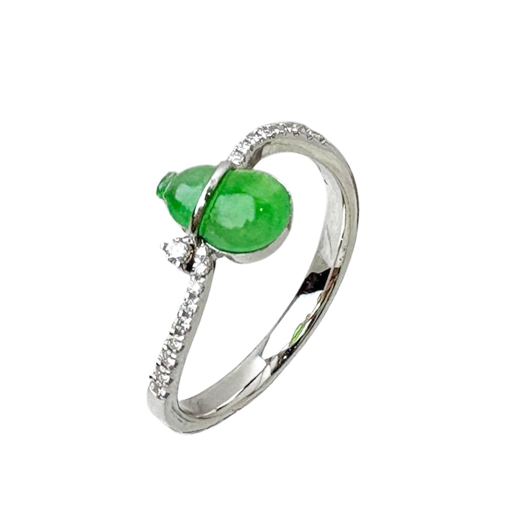 翡翠冰綠葫蘆鑽戒 國際圍10號