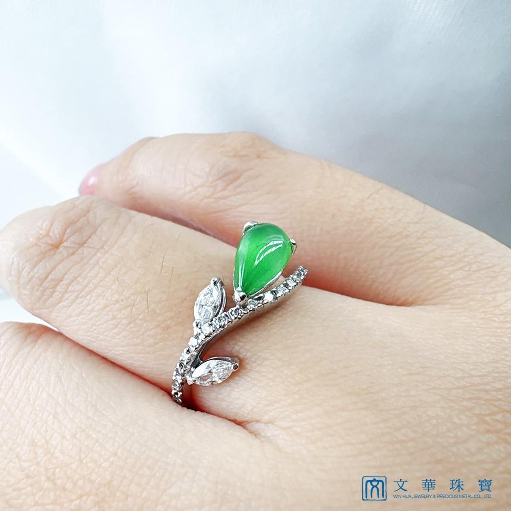 翡翠水滴藤蔓鑽戒 國際圍11號
