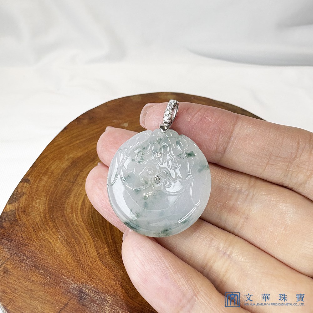 翡翠冰種飄蘭花龍紋平安扣