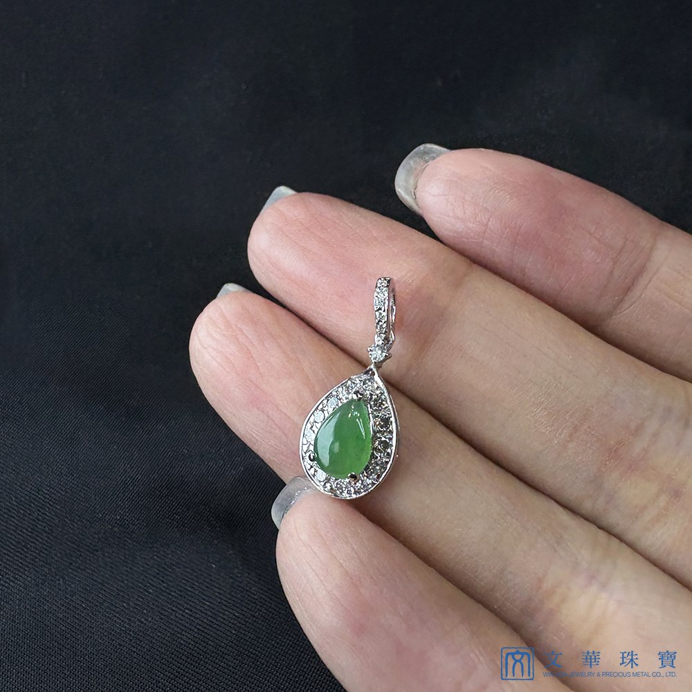 翡翠水滴鑽墜 
