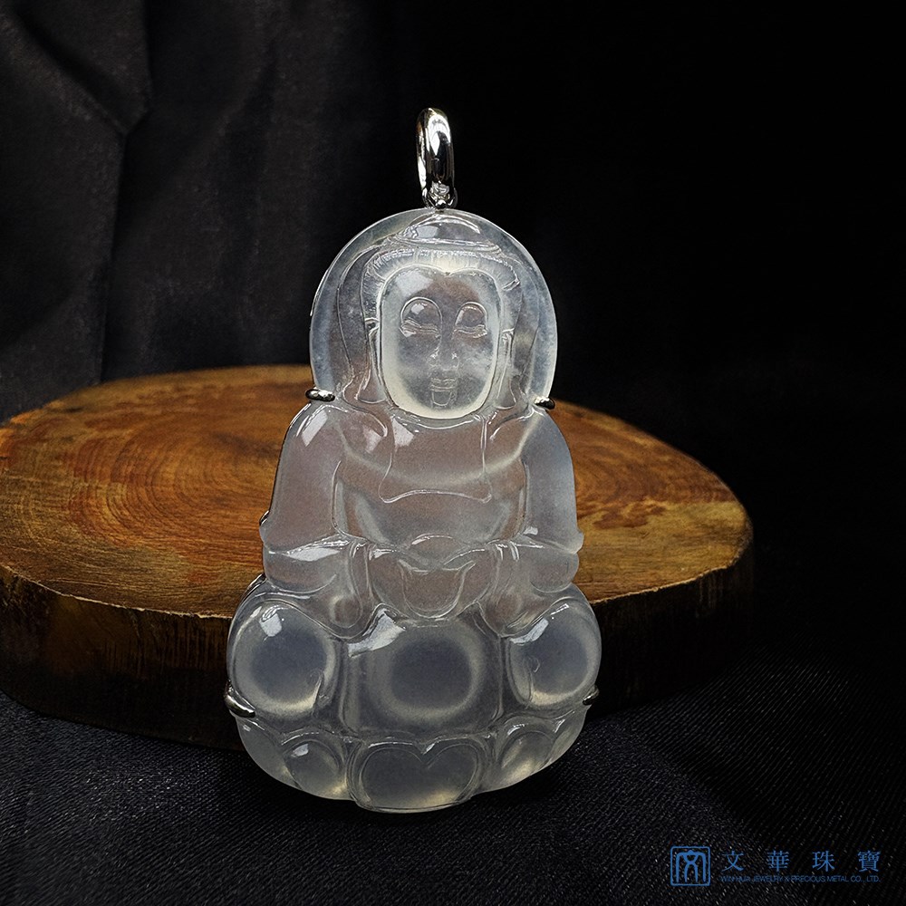 玻璃種白月光大件觀音玉墜