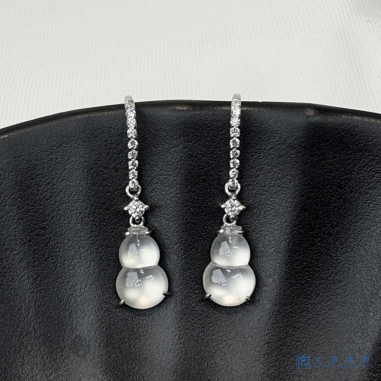 翡翠玻璃種葫蘆鑽石耳環(已售出)