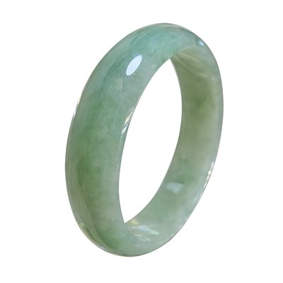 芙蓉綠滿綠寬版玉鐲 17.5圍(已售出)