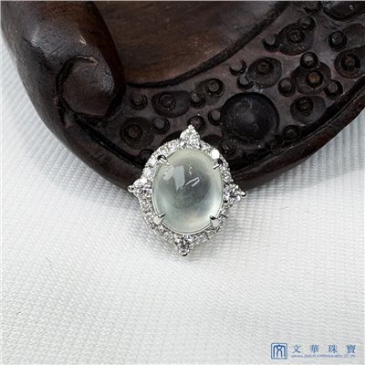 翡翠玻璃種蛋面星芒鑽墜(已售出)